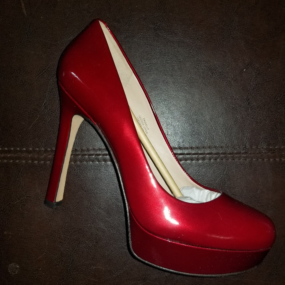 Heels - Picture 6 of 6